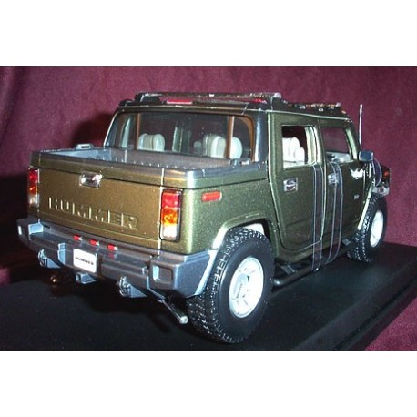2003 Hummer H2 SUT - Metallic Green