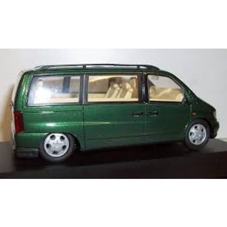 MERCEDES BENZ V230 GREEN