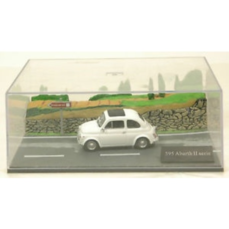 FIAT 500 Abarth 595 II diorama