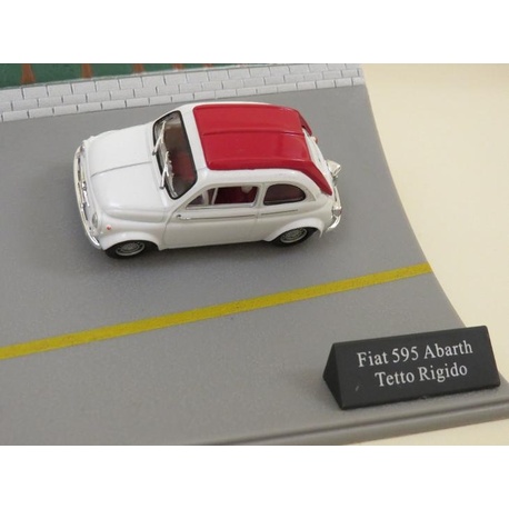 Fiat 595 Abarth Tetto Rigido Diorama