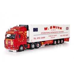 Scania Streamline 6x2 met koeloplegger.