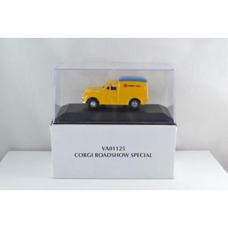 MORRIS MINOR VAN CORGI TOYS