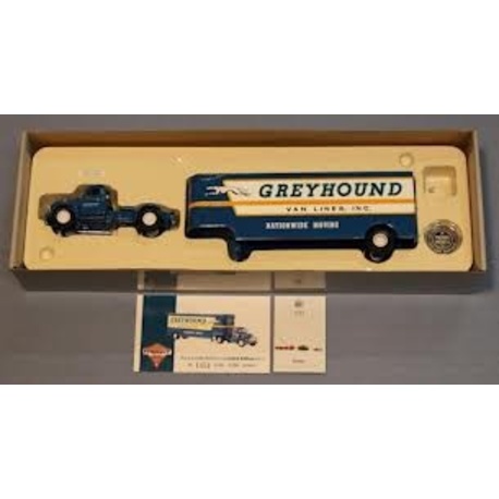 Diamond T620 Artic Met Greyhound Lines Fruehauf